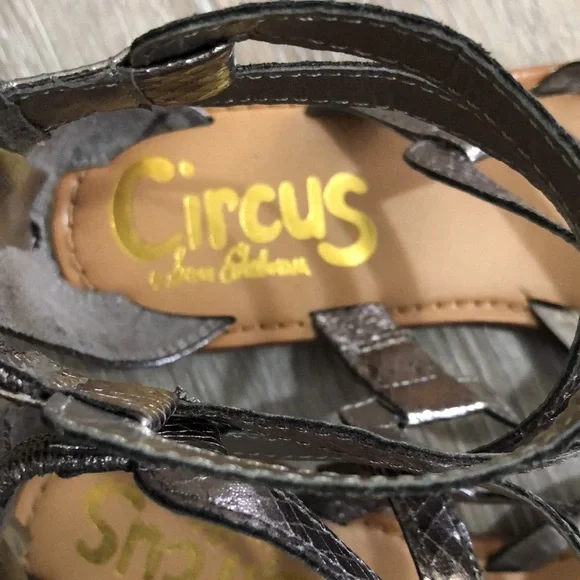 Circus by Sam Edelman Bevin Sandals - Picture 5 of 8